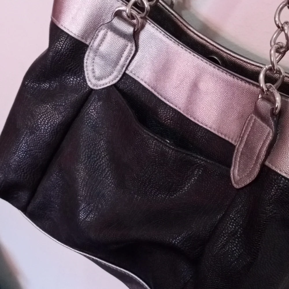 Purse - Picture 4 of 4
